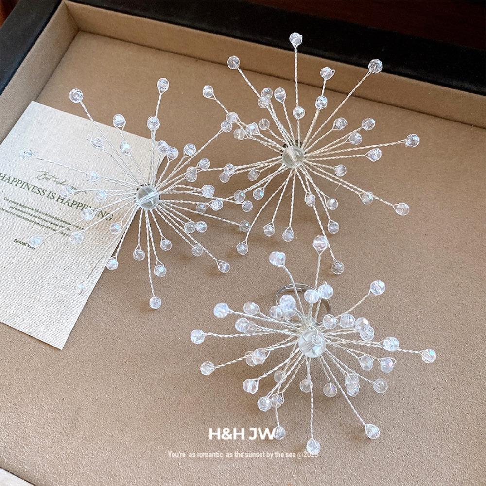 French Style Snowflake Earrings Personality Exaggerated Ear Studs Special Occasions