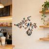 Dekorative Metall-Wandkunst Ast mit Vögeln und hängender Laterne Skulptur Modern Minimalistisch Eisen Wanddekor für Wohnzimmer Schlafzimmer
