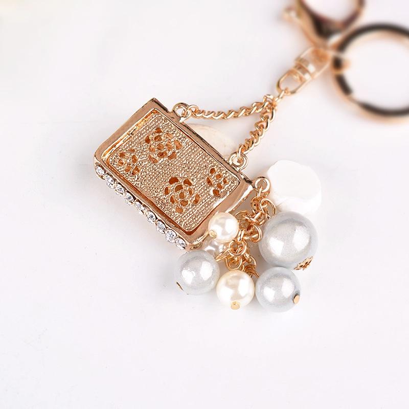 Fashion Metal Small Gift Creative Square Lady Chain Bag Shape Keychain White Rhinestone Lady Bag Accessories Automobile Gift