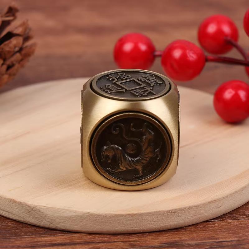 Brass Cube Six-Sided Rotation Spherical Hand Spinner Chinese Style Stress Relief Toys Adult Antistress Fidget Toy