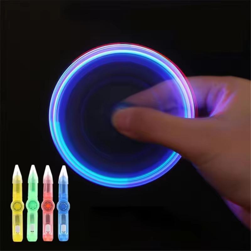 Set di 4 Penne Giroscopio da Dita Decompressione Rotante Penna a Sfera con Luce LED Giocattolo Regalo per Bambini con Luce Integrata