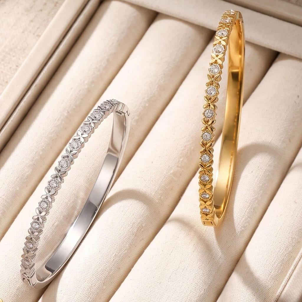 3D Diamond Inlaid Titanium Steel Light Luxury Bracelet