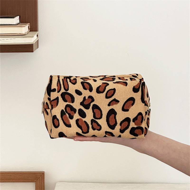 Leopard Print Cosmetic Bag Portable Travel Makeup Organizer Handbag