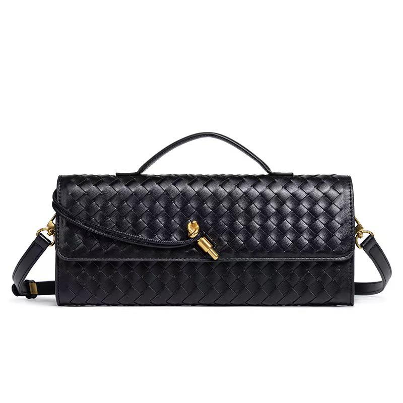 

Woven Ladies Evening Clutch: Fashionable Crossbody Baguette Accordion Bag