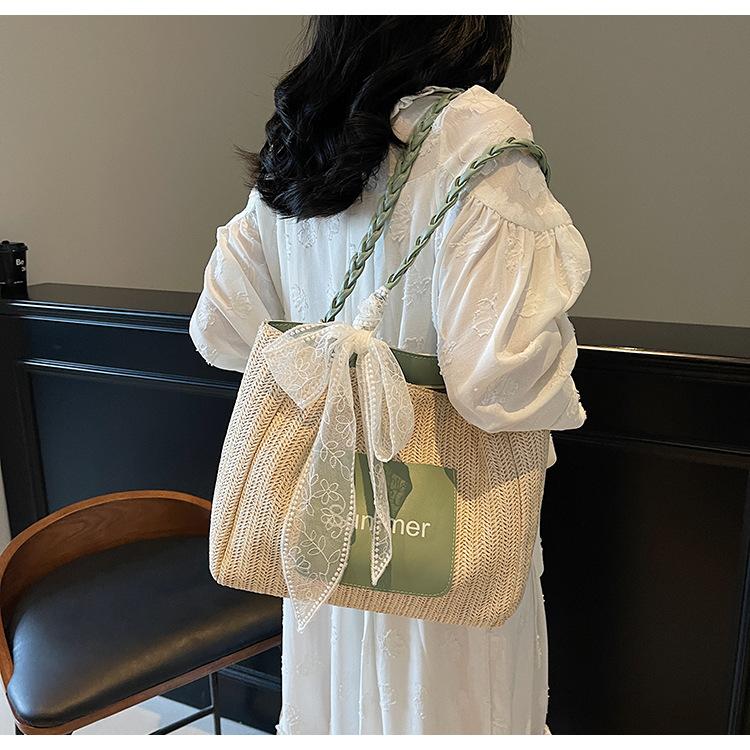 Large-capacity Woven Bag Women's Summer New Simple Shoulder Handbag Commuter Tote Bag