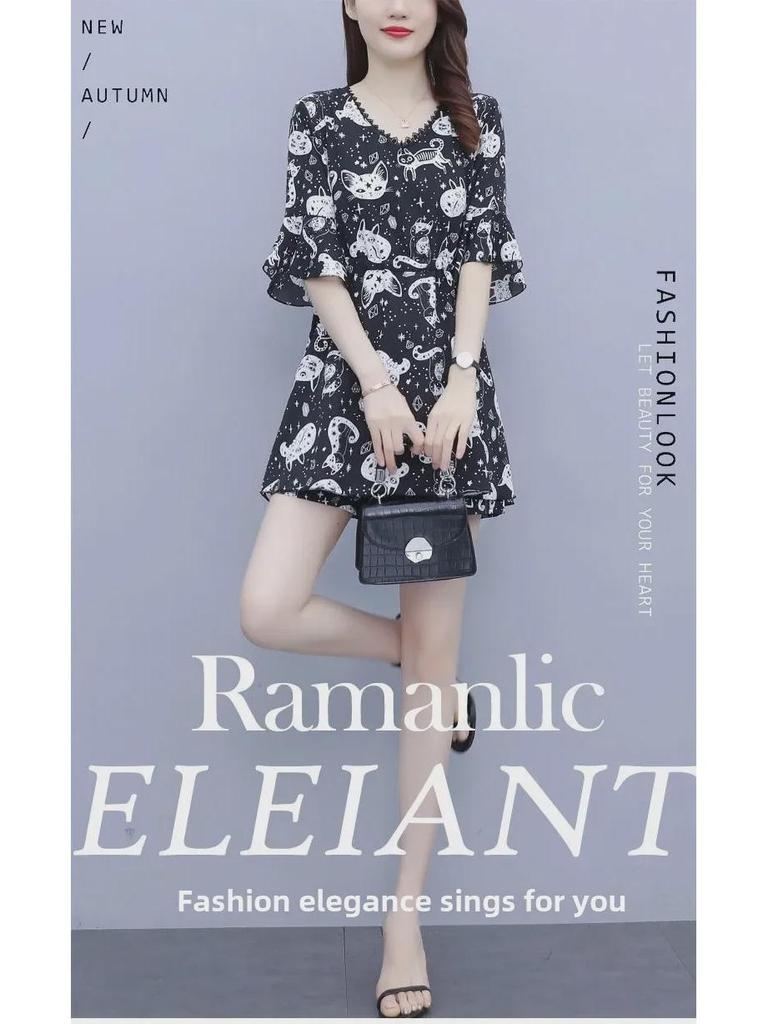 Plus Size Women's Summer Lace Collar Slimming Two-Piece Set: Short Sleeve Top & Printed Shorts