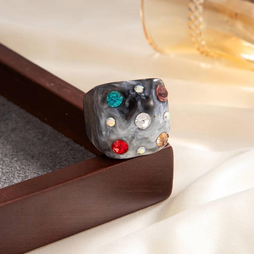 SHIXIN 2026 New Trendy Colorful Resin Inlay Rhinestone Geometric Square Ring Sweet Chunky Geometric Ring Valentine's Day Jewelry
