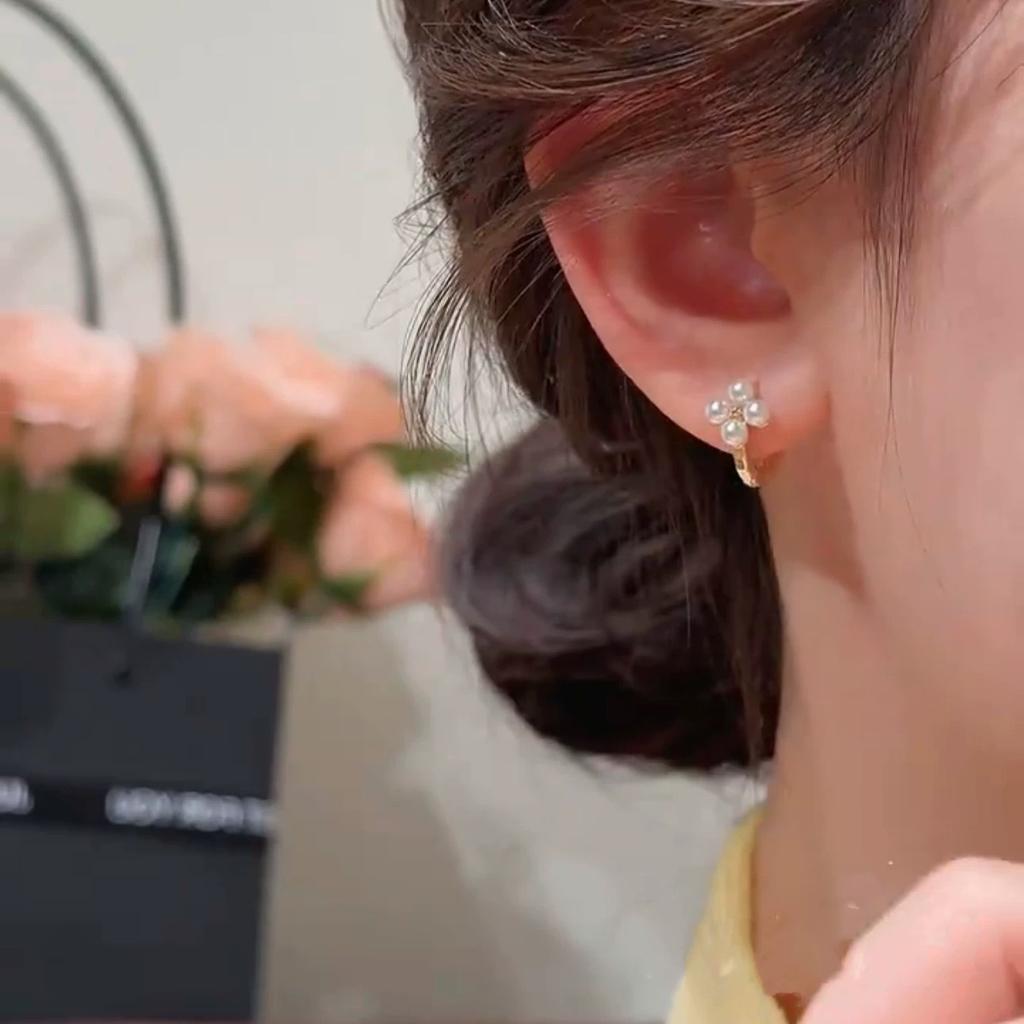 Geometric rhombus pearl ear buckle sweet versatile niche high-end earrings fashion simple personality temperament earrings women