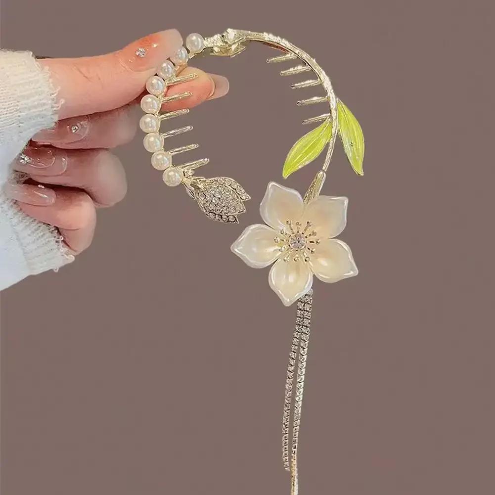 Vintage S Shape Plush Ball Dried Rose Hairpins for Women Ponytail Twist Hair Clips Fashion Shark Clip Barrettes Hair Accessories
