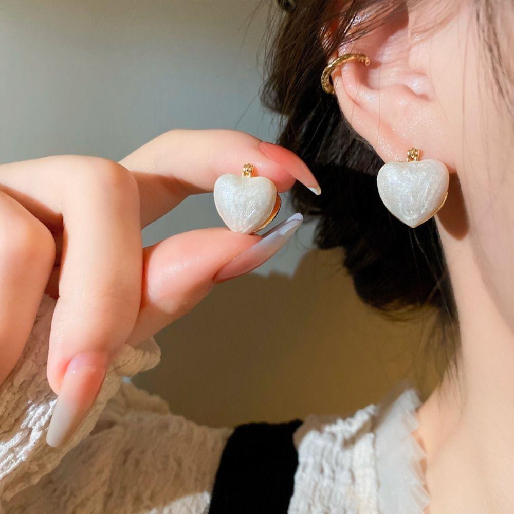 Dripping Oil Zinc Zinc Alloy Korean Style Earrings Women Jewelry Heart Ear Buckle Enamel Stud Earrings
