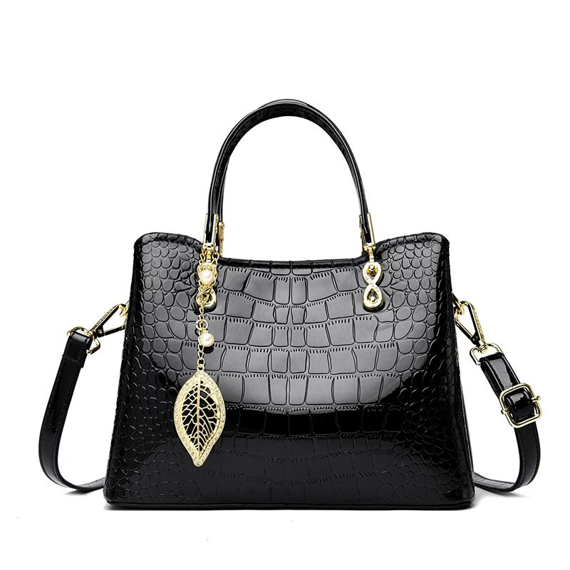 Luxury Patent Leather Handbags for Women Designer Crocodile Pattern Women's Shoulder Crossbody Bag Hobos Ladies Messenger Stone
