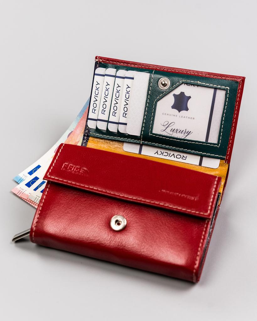 Women's leather wallet with snap closure - Rovicky