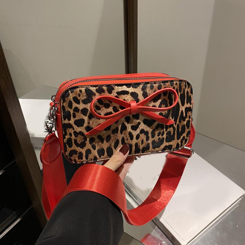 

Personalized Leopard Pattern Shoulder Bag Women Autumn Chic Bow Retro Versatile Single Crossbody Bags Party Handbags
