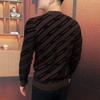 Men's European Fashion Fleece-Lined Sweatshirt, Round Neck, Warm, Lightweight, Versatile, Trendy, Youthful, Casual Base Layer.
