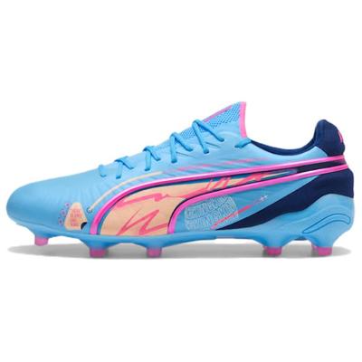 Spezielle Sportschuhe – Fußballschuhe