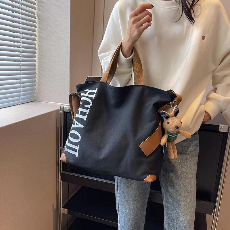 Fashiable Handbag with Letter Printing, Japanese Shoulder Bags, College Style, Large Capacity Suitable for Commuting and Class
