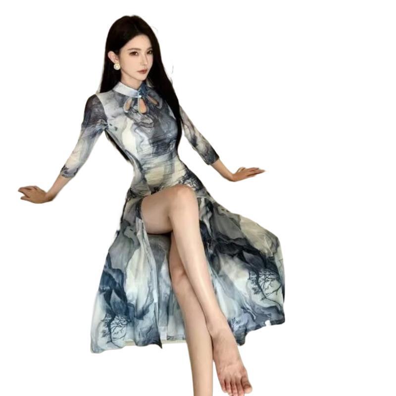 Elegant Chinese-Style Cheongsam Dress with Ink Print and Stand Collar - Plus Size, Mid-Length Skirt with Slit for Summer.