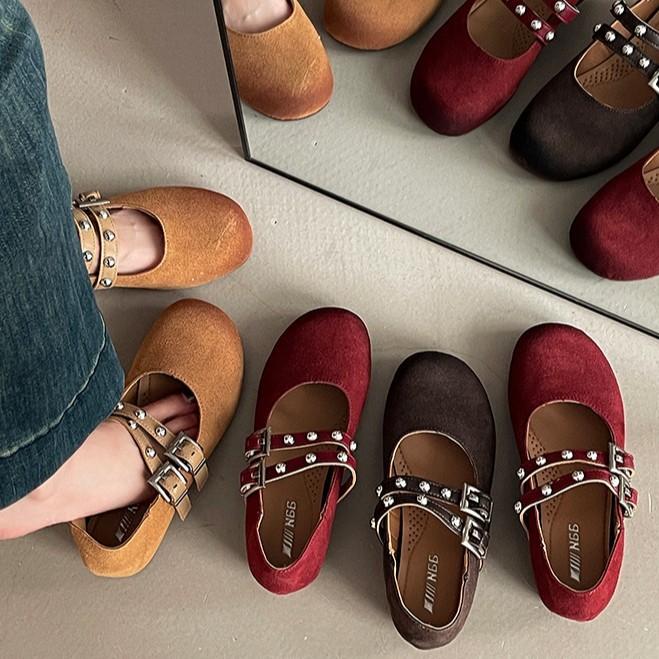 Retro style cross buckle women's Mary Jane shoes autumn fashion round head comfortable wear wedge heel single shoes small leather shoes