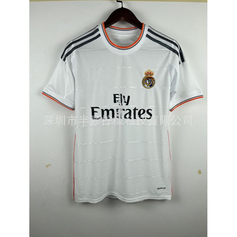 2006/07 season AC Milan home and away jersey No. 22 star KAKA retro jersey Barcelona short sleeve