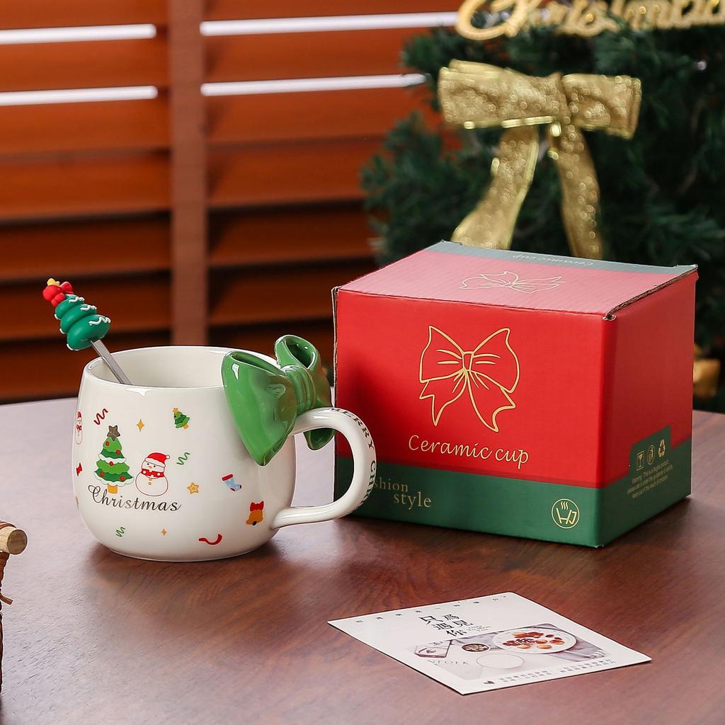 Christmas Ceramic Cup Cute Bow Mug Coffee Cup Christmas Gift High Quality Water Cup Souvenir