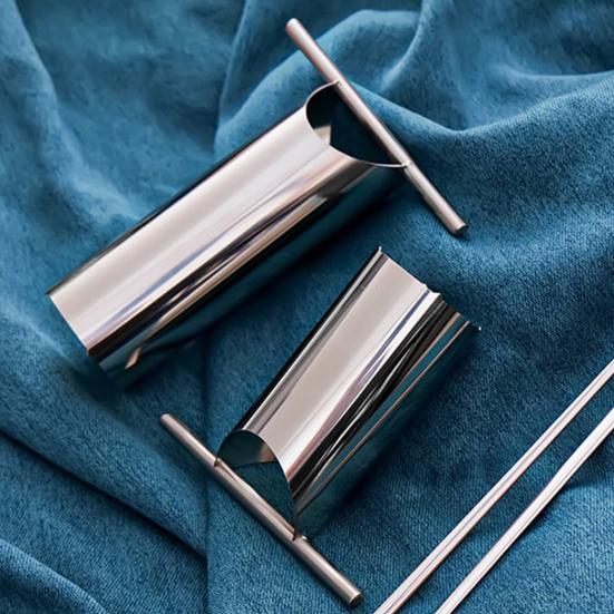 Watermelon Cutter Stainless Steel Efficient Juicing Tool with Anti-Slip Handle Round Shape Core Extractor for Easy Watermelon Juice Making