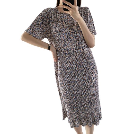 Letní dámské šaty Malý květinový potisk Kulatý výstřih Volné Krátký rukáv Skládané Délka do půli lýtek Pulovr Randění Nakupování Midi šaty