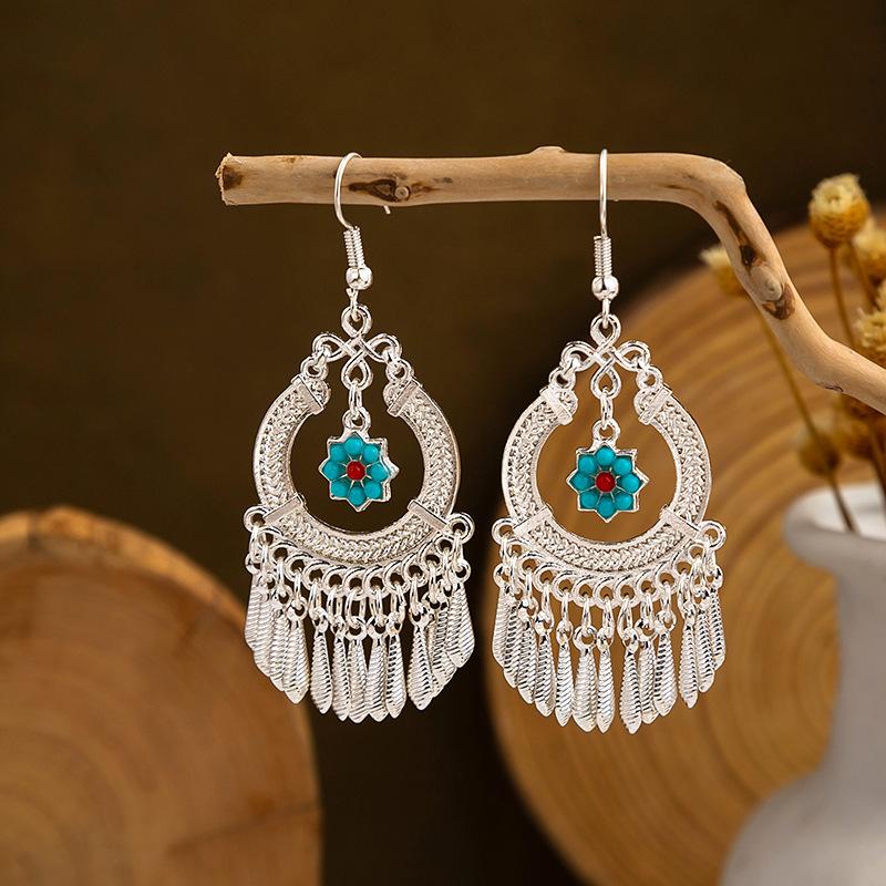 Ethnic Style Imitation Miao Silver Earrings, Colorful Long Fringed Chain Earrings, Hot-selling Earrings In Scenic Spots, Qinghe Jewelry Batches