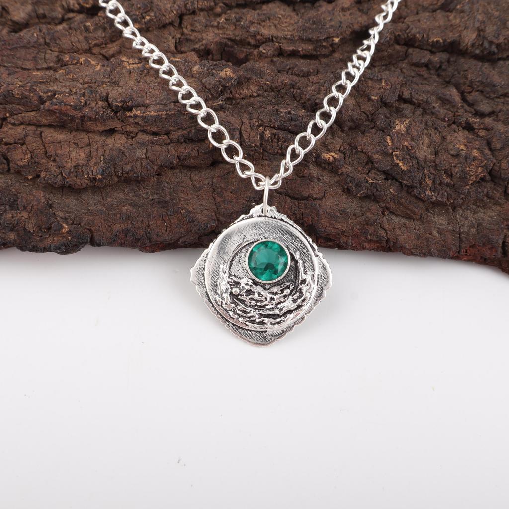 Green Emerald Gemstone Pendant Jewelry, Handmade Gorgeous Silver Pendant , 925 Sterling Silver Jewelry For Wedding Gift