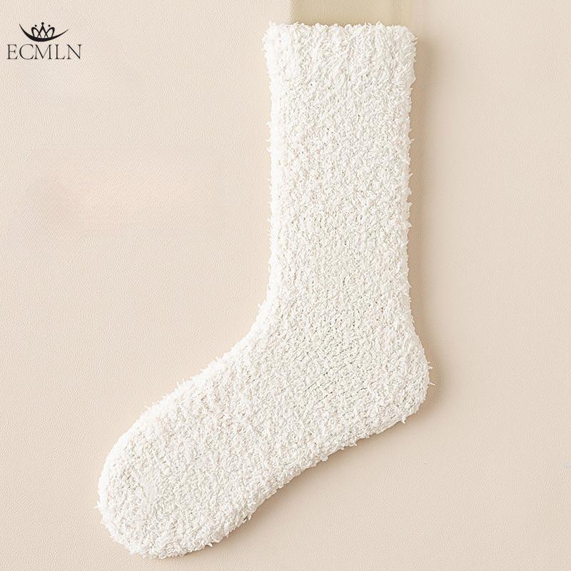 Coral Fleece Socks Autumn and Winter Women's Mid-calf Socks Non-shedding Fleece-lined Warm Sleep Socks Floor Socks