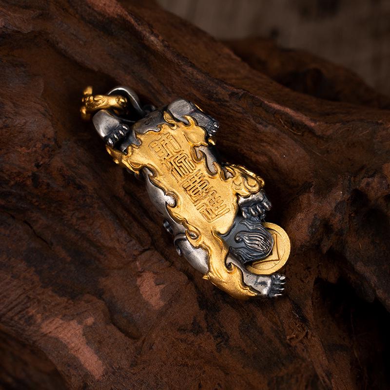Gold-Plated S925 Sterling Silver Pixiu Pendant with Antiqued Guochao Design for Men and Women