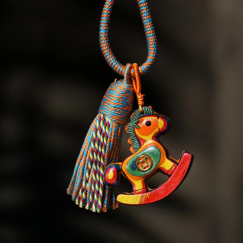 

Креативный брелок-подвеска в виде лошади из сандалового дерева, символизирующей зодиак, для мобильного телефона, милый деревянный сувенир, небольшой подарок для пары. onesize