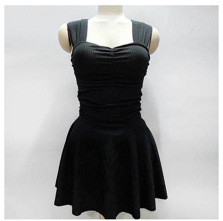 

Женский консервативный корейский купальник - Раздельная юбка, Утягивающий живот, Сексуальный, Сказочный стиль Extra Large чёрный