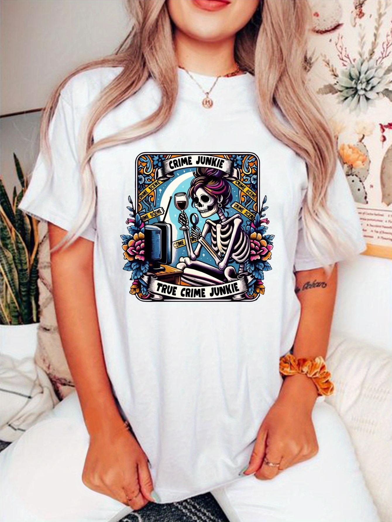 Crime Junkie Skeleton True Crime Lover T-shirt XXL