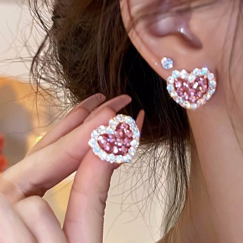 Würziges Mädchen Ohrklemme & Ohrstecker Set: Nischen-Kalter Stil für Frauen, Herbst/Winter 2023