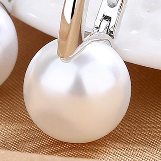 1 Paar Damen Ohrringe Elegant Minimalistisch Retro Edel Geschenk Klein Hochglanz Kunstperle