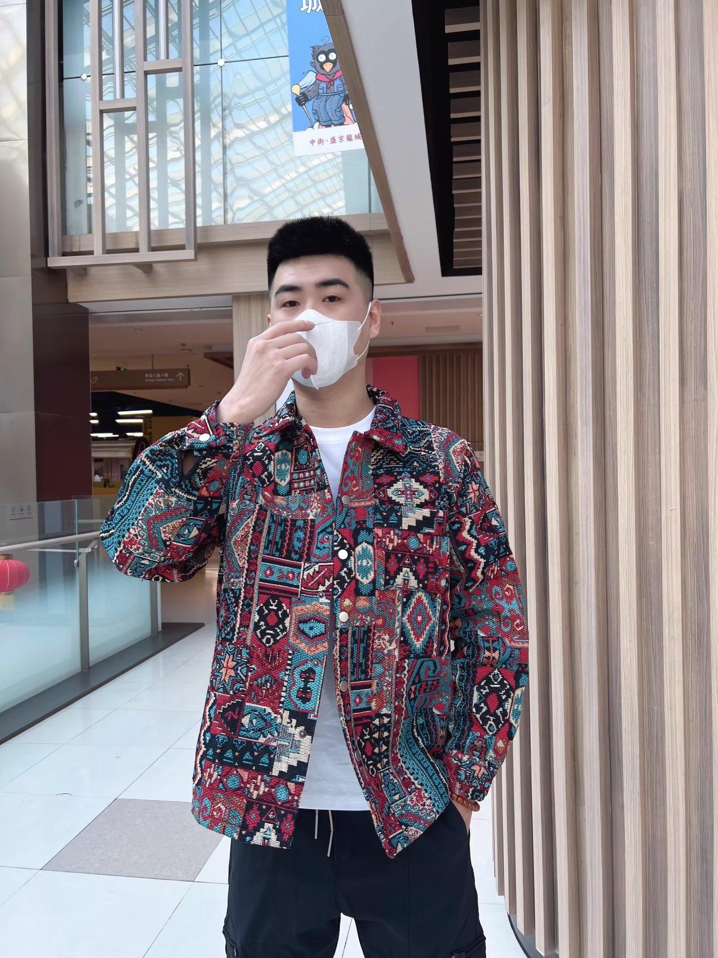 

Корейская версия рубашки с мужской тканой жаккардовой тканью, куртка, топ, знаменитость из Интернета, то же повседневное пальто для мужчин 3XL