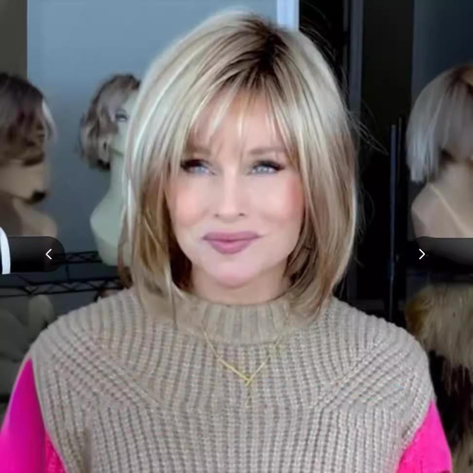 

Women s Short Straight Hair With Partial Color Mixing Mechanism Synthetic Full Head Cover Wigs