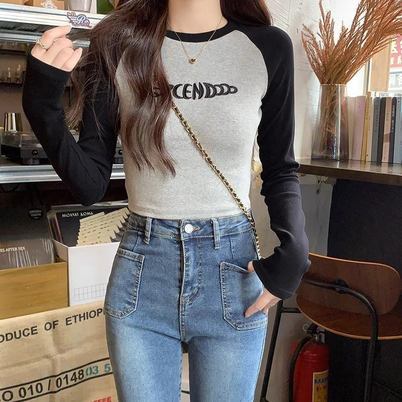 American Style Color-blocked Raglan Sleeves, Right Shoulder Short T-shirt, Women's Autumn and Winter New Slim Fit Letter Long-sleeved Top