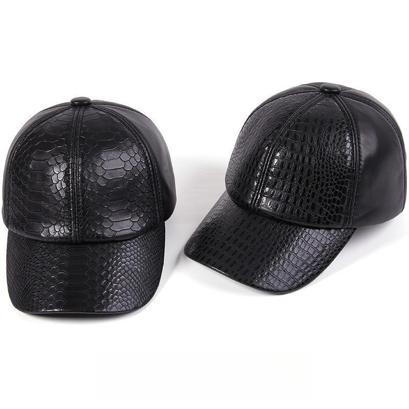 Men’s Genuine Sheepskin Leather Baseball Cap, Crocodile Pattern Warm Outdoor Hat for Autumn Winter