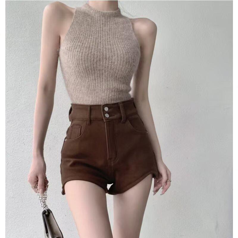 

Petite High-Waist Spicy Girl Denim Shorts - Summer 2026 Niche Design Wide Leg Hot Pants for Women M коричневий