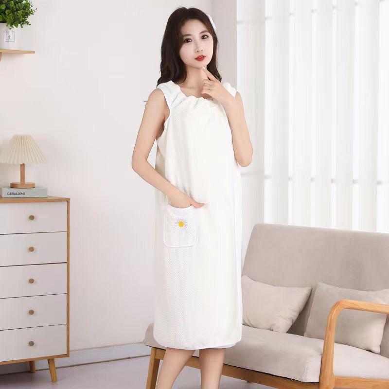 Soft Lengthened Bath Towel Wrap with Pockets for Adults