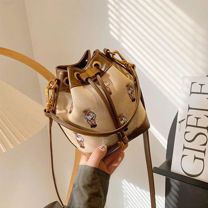 Kabelka Bucket do ruky pro ženy 2024 Nová crossbody taška Messenger s vysokou kapacitou Ruční ramenní kabelky Kabelky Psaníčko