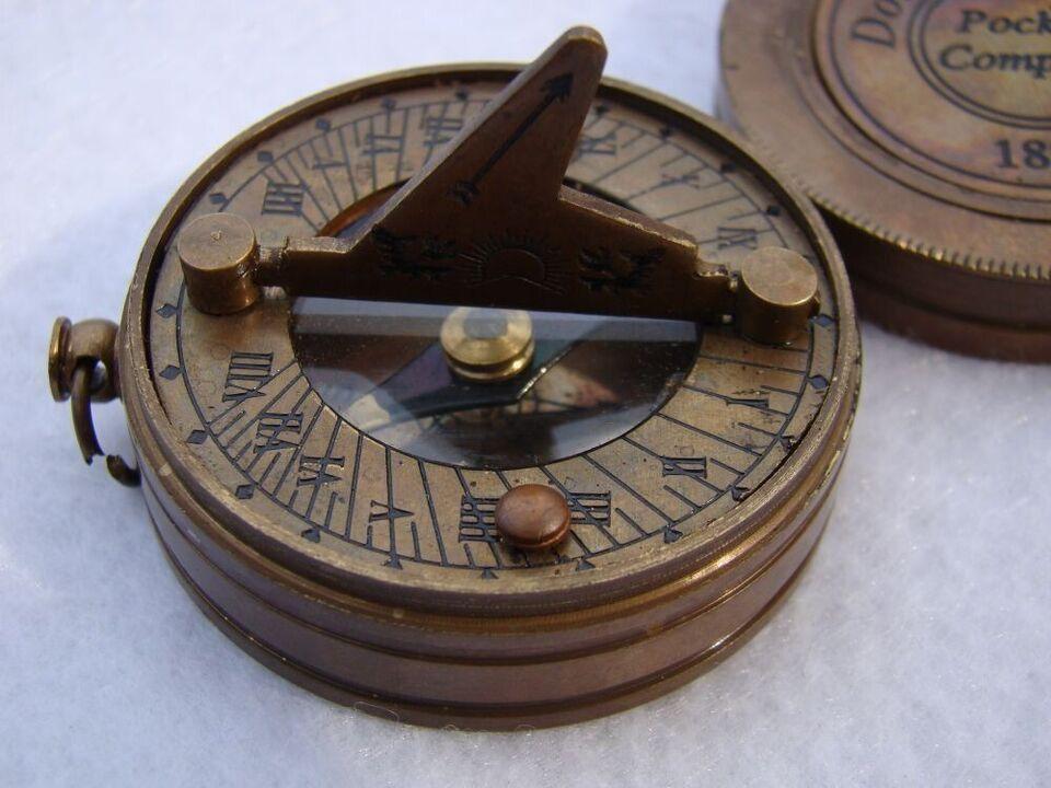 

Antique Brass Pocket Sundial Compass Vintage Finish Nautical Maritime Style коричневий