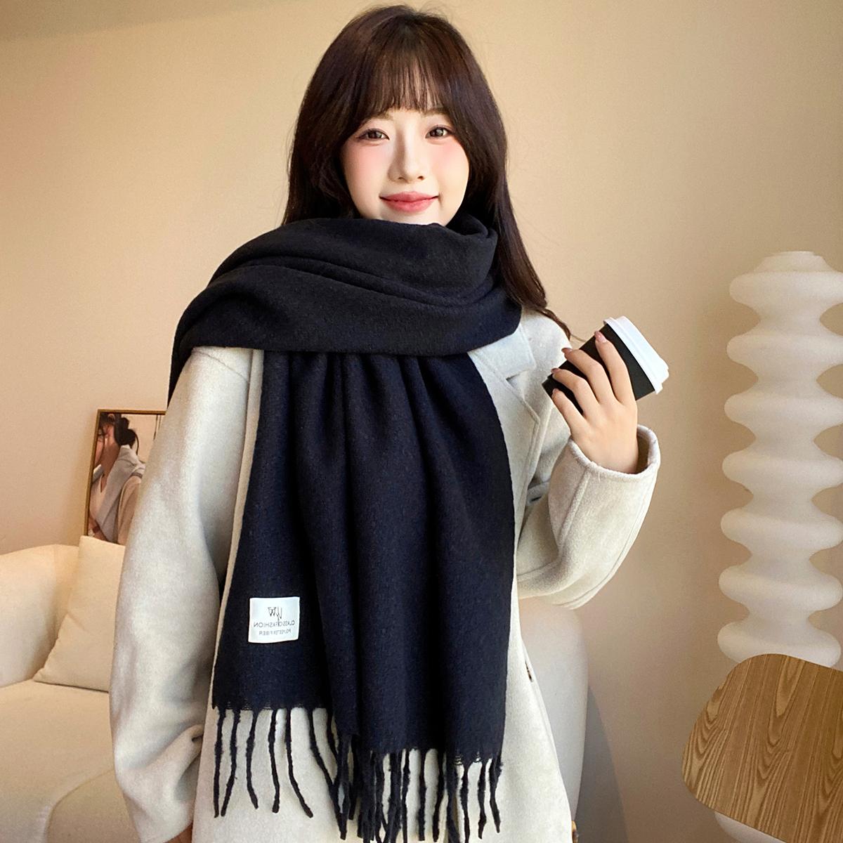 

Корейская версия, новый однотонный нежный шарф, осенне-зимний женский универсальный платок, утолщенный, теплый 65*200cm чёрный