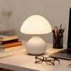 LED-Pilz-Schreibtischlampe USB Drei Farben Einstellbar Schlafzimmer Wohnzimmer Arbeitszimmer Schreibtischdekoration Cremefarbener Stil Warme Atmosphäre