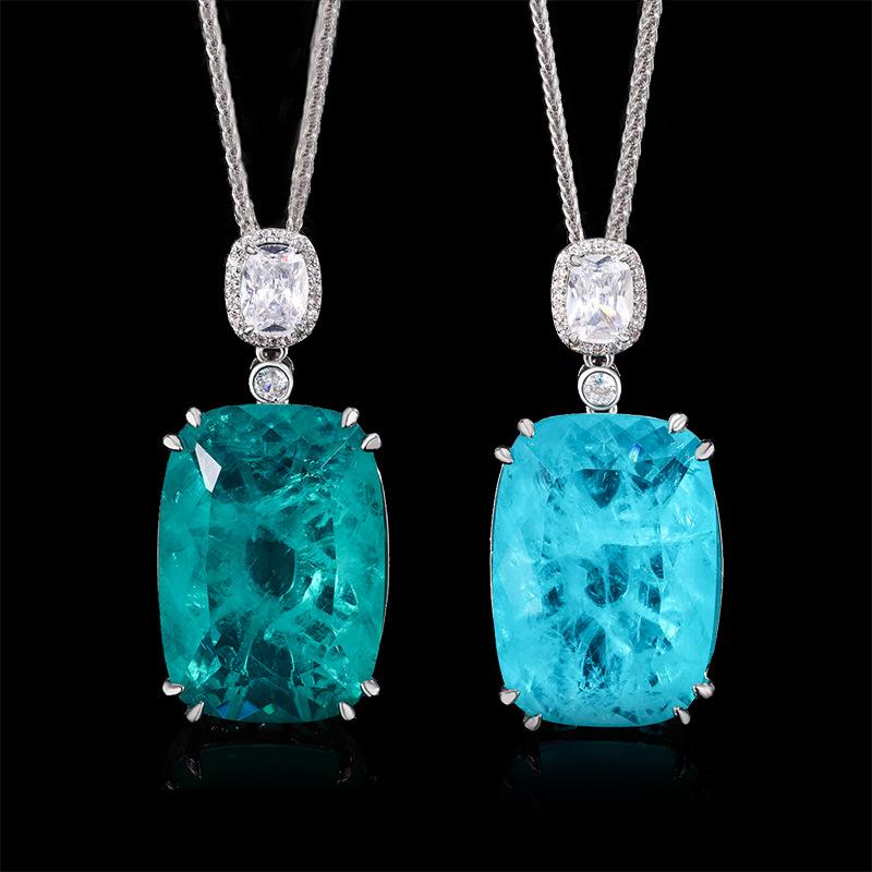 Jewelry Copper Bottom Gold-Plated Fashion Simulation Emerald Square Pendant Necklace 20 * 28