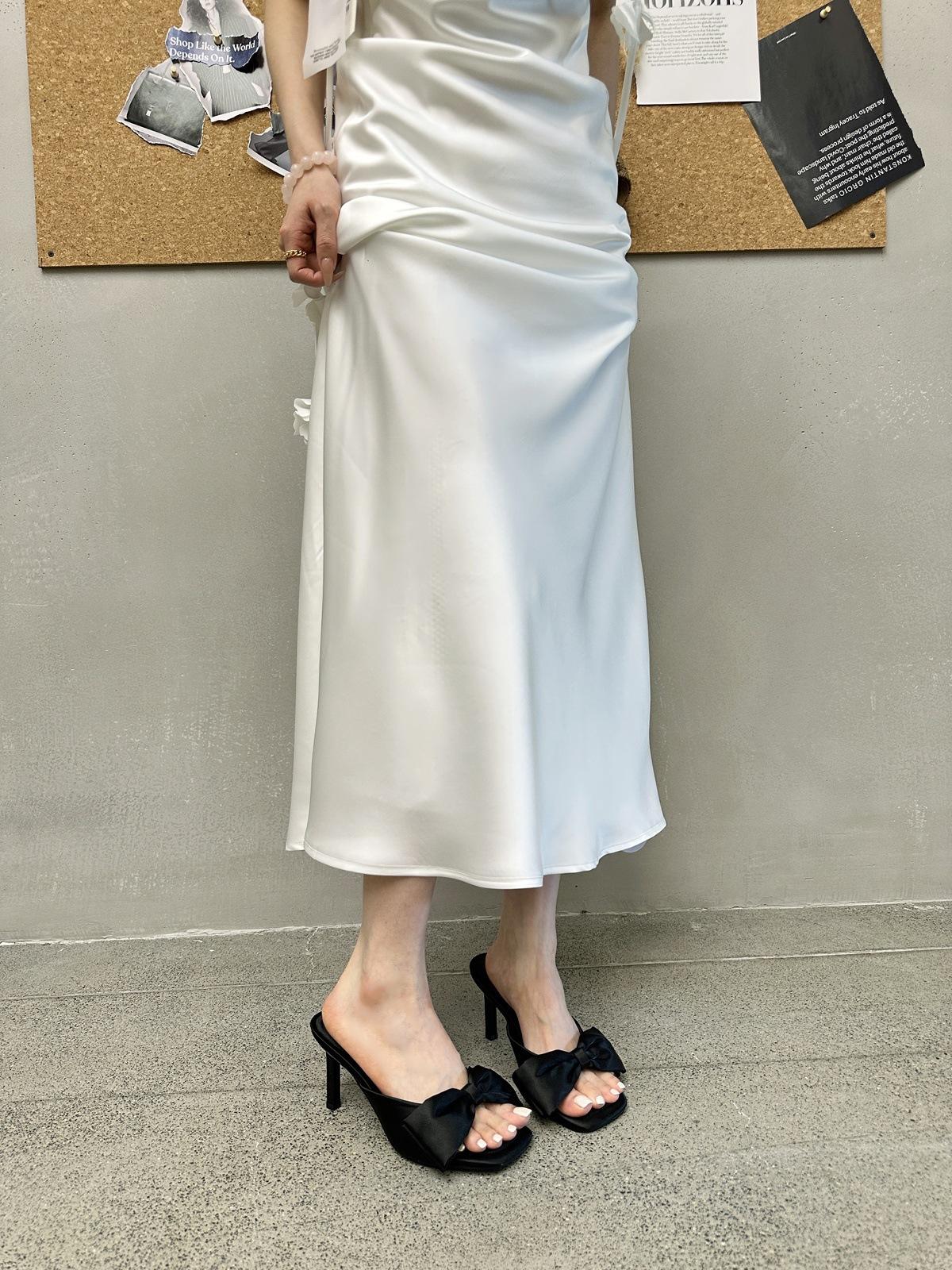 

French beautiful silver one-word cool slippers women s summer wear 2025 new summer style bow high heels sandals 35 чёрный