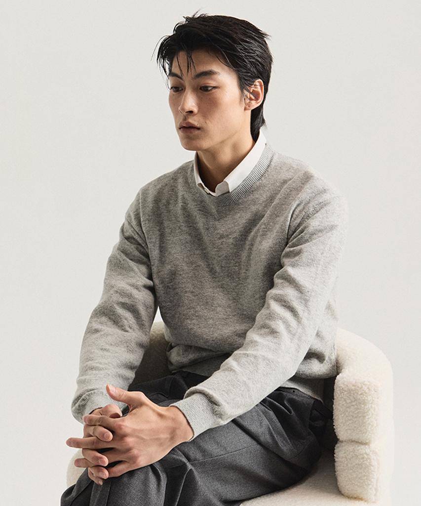 TAILORCHAD Merino Wool Round Neck Knit (Light Gray)