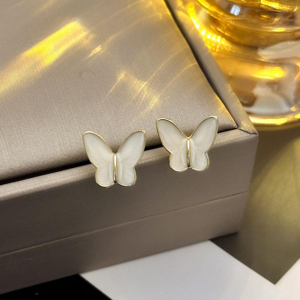 Boucles d'oreilles clous Petite Perle Aiguille Argent Tempérament Haut de gamme Géométriques Boucles d'oreilles pour Trou d'oreille Mignonnes Serties de Diamants Boucles d'oreilles Personnalisées