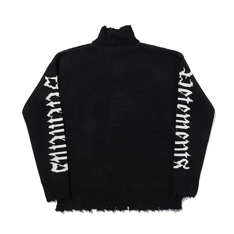 

Свитер унисекс с высоким воротником VTM: Осень/Зима 2022, неровный потертый двойной рукав, логотип на санскрите Small чёрный